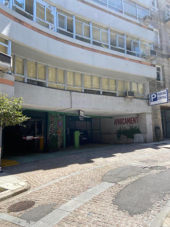 Estudio Parking Centro Puerta Del Sol Vigo Bagian luar foto